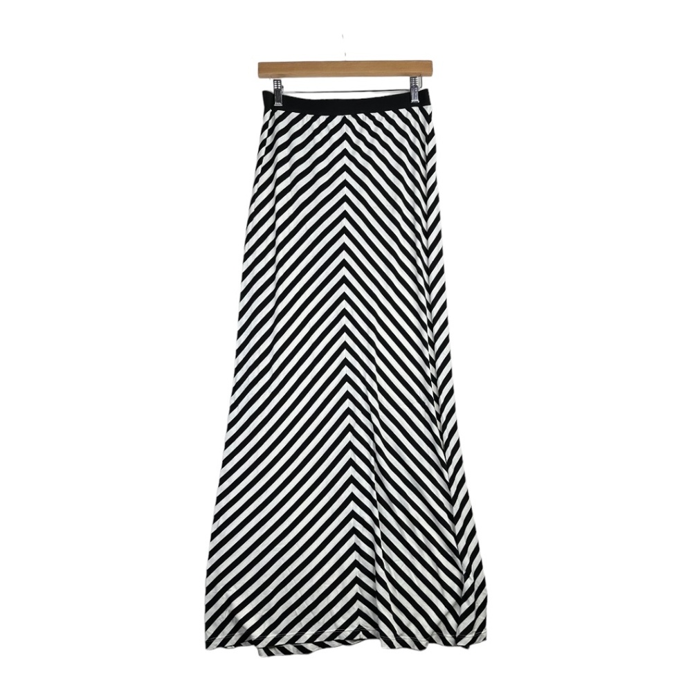 White House Black‎ Market Maxi Skirt Size Small